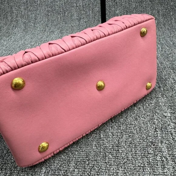 Miu Miu Leather Shoulder Bag 675-040125 - Picture 8 of 16